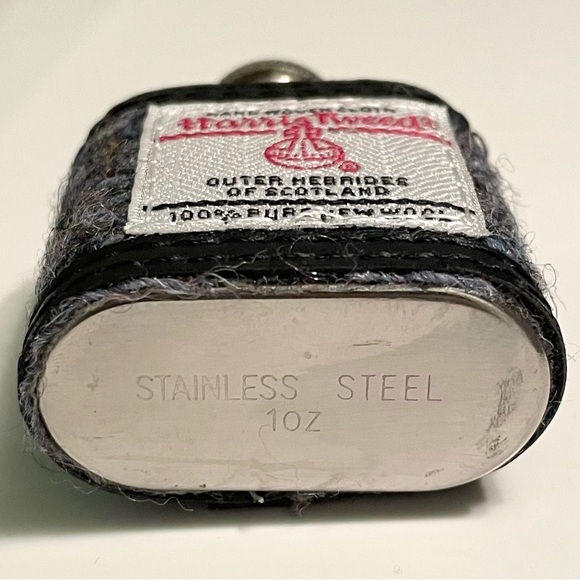 🟥GONE🟥 🆕NWOT Harris Tweed Wool x Leather Stainless Steel Keyring Flask - Picture 11 of 12